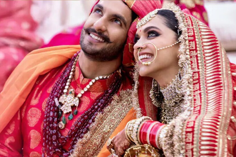 দীপিকা গর্ভাবস্থার বিরতি নেওয়ার আগে ‘সিংহম এগেইন’- এ তাঁর অংশের শ্যুটিং শেষ করেছেন। যদিও গর্ভাবস্থায় ‘কল্কি ২৮৯৮ এডি’-র প্রচার সেরেছেন তিনি। রণবীরকেও ‘সিংহম এগেইন’-এ দেখা যাবে। এদিকে প্রস্তুতি নিচ্ছেন ‘ডন 3’- র জন্য।