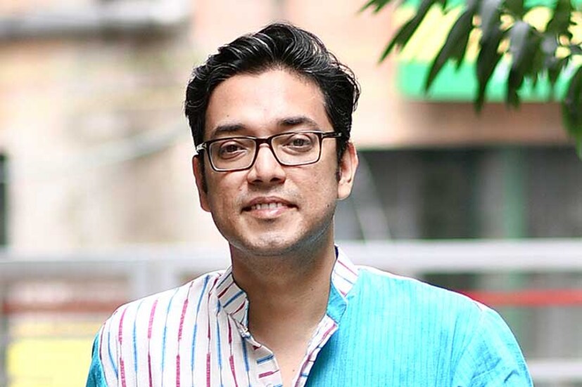 প্রশ্মিতা গায়িকা হিসেবে ভীষণই সুপরিচিত৷ পরিচালক রাজ চক্রবর্তীর 'বোঝে না সে বোঝে না' ছবিতে গান গেয়ে শিরোনামে উঠে এসেছিলেন প্রশ্মিতা। তারপর 'দেখতে বউ বউ' (শুধু তোমারই জন্য), 'হতে পারে না' (বলো দুগ্গা মাইকি)-র মতো হিট গান গেয়ে সকলের মন জয় করে নিয়েছেন তিনি। এমনকি অনুপম রায়ের সুরেও 'তোমায় নিয়ে গল্প হোক' (হাইওয়ে)-র মতো গান গেয়েছেন গায়কের হবু স্ত্রী।