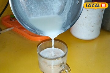 শীতে বাড়িতেই বানিয়ে ফেলুন এই নতুন স্বাদের কফি! জমে যাবে সন্ধ্যার আড্ডা শীতে বাড়িতেই বানিয়ে ফেলুন এই নতুন স্বাদের কফি! জমে যাবে সন্ধ্যার আড্ডা