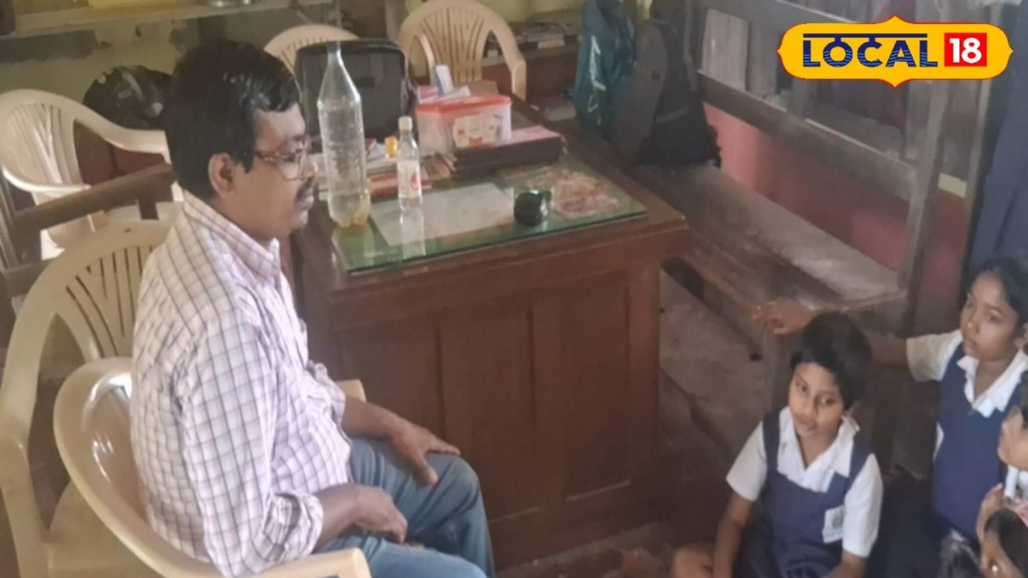 South 24 Parganas News: জেলাজুড়ে প্রাথমিক স্কুলে নতুন সমস্যা, শিক্ষকদের পদোন্নতি হতেই তীব্র সঙ্কট