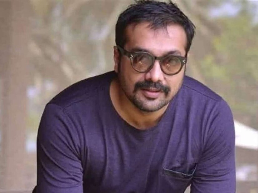 অনুরাগের কথায়, হয়তো চিত্রনাট্যটি দেশের রাজনৈতিক পরিস্থিতির জন্য খুব উপযুক্ত ছিল না সেই সময়ে। তাই সম্ভবত ওটিটি প্ল্যাটফর্ম নিজেকে সেটার সঙ্গে যুক্ত করতে চায়নি।