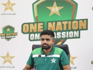 পদত্যাগ করলেন বাবর আজম 