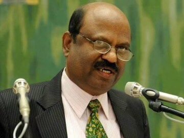 বর্ধমান স্টেশনে দুর্ঘটনায় আহতদের দেখতে গেলেন রাজ্যপাল