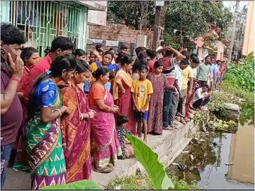 পুকুর থেকে জামাইয়ের মৃতদেহ উদ্ধার। 