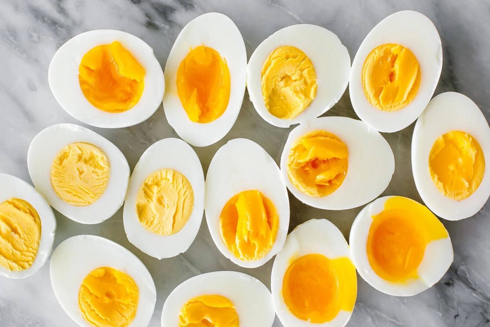 রোজ একটা করে ডিম খেলে স্বাস্থ্যের এই উপকারগুলি হবেই, জানুন