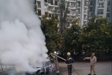 হঠাৎ দাউ দাউ করে জ্বলে উঠল দাঁড়িয়ে থাকা সুইফট গাড়ি! জীবন্ত দগ্ধ ২