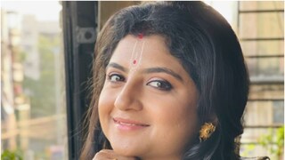 হঠাৎ কী হল অদিতি মুন্সীর?   
