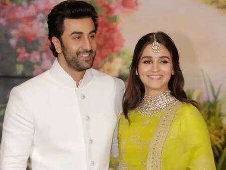 Alia-Ranbir Second Baby Plan: আবারও বাবা হতে চান রণবীর! কবে আসতে চলেছে  আলিয়ার দ্বিতীয় সন্তান? মুখ খুলতেই তোলপাড় after alia bhatt ranbir kapoor  also hints at having a second baby ...