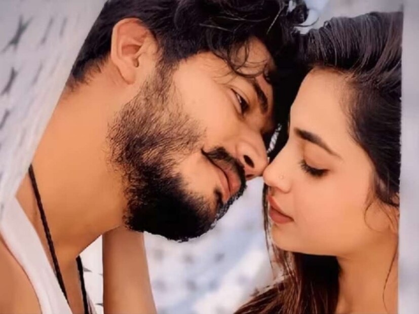  টেলিপাড়ার অন্যতম জনপ্রিয় জুটি ছিলেন জ্যাসমিন রায় এবং গৌরব মণ্ডল। তবে কিছুদিনেই বিচ্ছেদ হয়ে যায় তাঁদের। তারপর গৌরব নতুন সম্পর্কে পা রাখেন। 