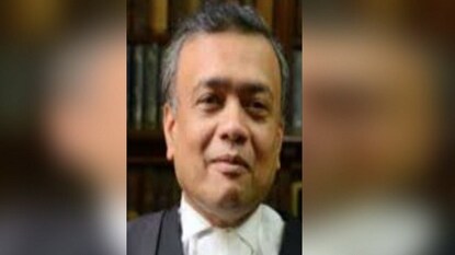 পদত্যাগ করলেন অ্যাডভোকেট জেনারেল সৌমেন্দ্রনাথ মুখোপাধ্যায়৷ পদত্যাগ করলেন অ্যাডভোকেট জেনারেল সৌমেন্দ্রনাথ মুখোপাধ্যায়৷