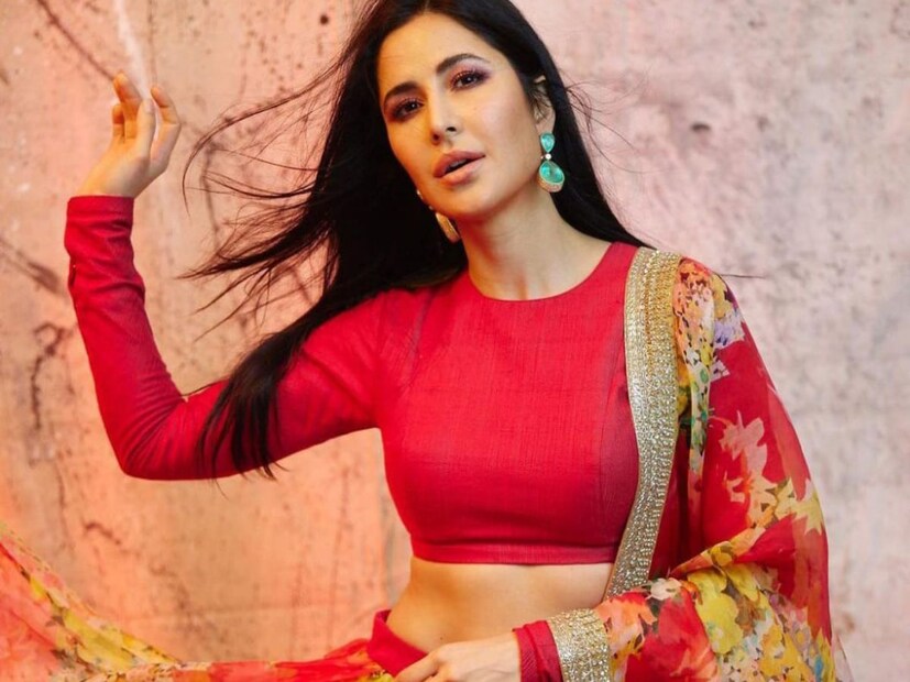 তবে অনেকেই হয়তো জানেন না, কেরিয়ারে বেশ কিছু ছবির প্রস্তাব নাকচ করে দিয়েছিলেন ক্যাটরিনা। মুক্তির পরে অবশ্য সেই ছবিগুলিই ব্লকবাস্টার হয়েছিল। সেই সব ছবির তালিকা কিন্তু লম্বা। সেটাই এখন দেখে নেওয়া যাক।