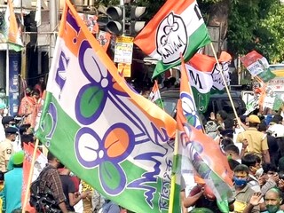 লোকসভার আগে বড় রদবদলের পথে তৃণমূল