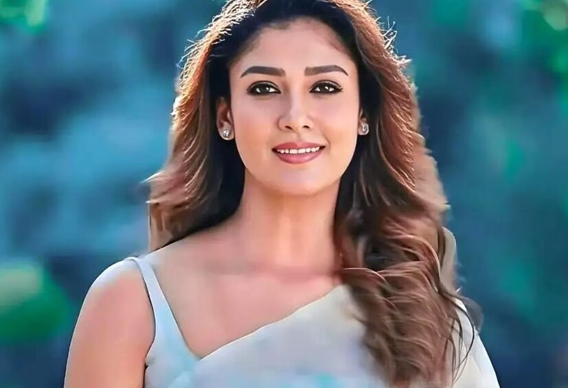 অভিনেত্রীর মা-বাবা আসলে মালয়ালি নসরানি খ্রিস্টানধর্মাবলম্বী। অর্থাৎ তিনি জন্মেছিলেন খ্রিস্টান পরিবারে। তবে ফিল্ম ইন্ডাস্ট্রিতে পা রাখার পরে ধীরে ধীরে হিন্দু ধর্মের প্রতি ঝোঁক বাড়ে তাঁর। ফলে ২০১১ সালের অগাস্ট মাসে আর্য সমাজ মন্দিরে গিয়ে হিন্দু ধর্ম গ্রহণ করেন অভিনেত্রী। ফলে তিনি ডায়না মারিয়ম কুরিয়ান থেকে হয়ে ওঠেন নয়নতারা। আর এই নতুন নামেই এখন ভক্তদের মনে রাজত্ব করছেন নয়নতারা। 