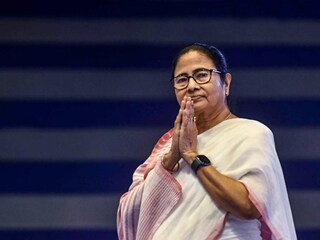 বিকেল থেকেই  কালীপুজো উদ্বোধনে বেরবেন মুখ্যমন্ত্রী