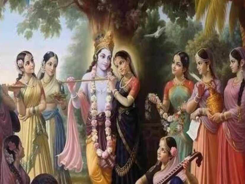 আজ রাসযাত্রা৷ এই পূর্ণিমা তিথিতে শ্রীকৃষ্ণ, শ্রীরাধিকা এবং যুগলের সখীদের রাসযাত্রা অনুষ্ঠান পালিত হয়৷