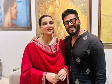 রাজকে চিনতেই পারলেন না শুভশ্রী! কী এমন হল, চমকে যাওয়া মন্তব্য হবু মায়ের