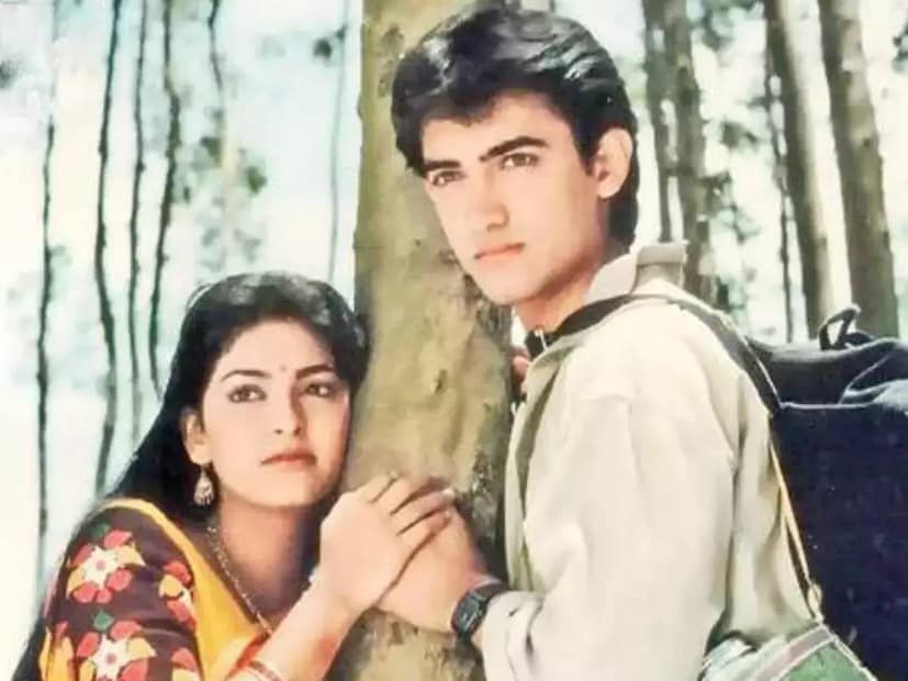 জুহি ভাবেন, আমির বোধ হয় কোনও কাণ্ড ঘটাতে চলেছেন। ভয় পেয়ে পালাতে শুরু করেন তিনি। আমির নিছক মজা করতেই এই কাজ করেছিলেন। কিন্তু জুহি খুবই রেগে যান। এর পর নাকি সাত বছর আমিরের সঙ্গে কথা বলেননি তিনি।