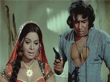 ধর্ষণের সিনে অভিনয় দেখে মা বাড়ি থেকে বার করে দিয়েছিলেন, আতঙ্কে থাকতেন মহিলারা