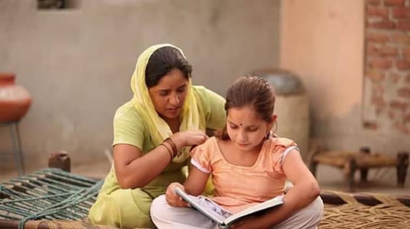 যদি মাসে ৩,০০০ টাকা করে জমানো হয় তাহলে ২১ বছর পর পাওয়া যেতে পারে ১৫,৩৫,৪৯০ টাকা।যদি মাসে ৫,০০০ টাকা করে জমানো হয় তাহলে ২১ বছর পর পাওয়া যেতে পারে ২৫,৫৯,১৪২ টাকা।
