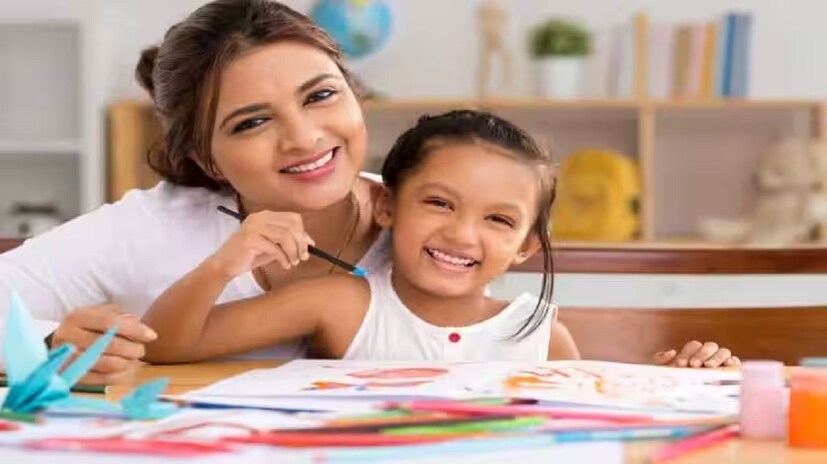 কী শর্ত—১. দশ বছর বা তার কম বয়সী বালিকার নামে হবে এই যোজনা।
২. ওই বালিকাকে অবশ্যই ভারতীয় নাগরিক হতে হবে।
৩. একটি পরিবারে দু’জনের বেশি বালিকার নামে এই যোজনা করা যাবে না।
