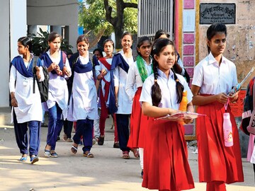 আরও ২ সপ্তাহ এগিয়ে এল স্কুলের গরমের ছুটি