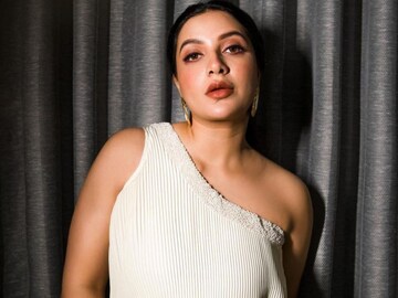 'অশিক্ষিত লোকজনের কথা...' ২য় বার মা হওয়ার আগে কেন এমন বললেন হবু মা শুভশ্রী