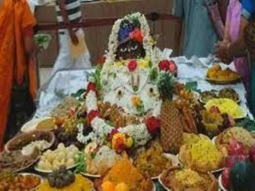 গোবর্ধন পুজোর দিন তৈরি করুন অন্নকূট৷ ভাত, ভোগপ্রসাদের অন্যান্য উপাদান দিয়ে তৈরি করা হয় কূট বা পাহাড়৷