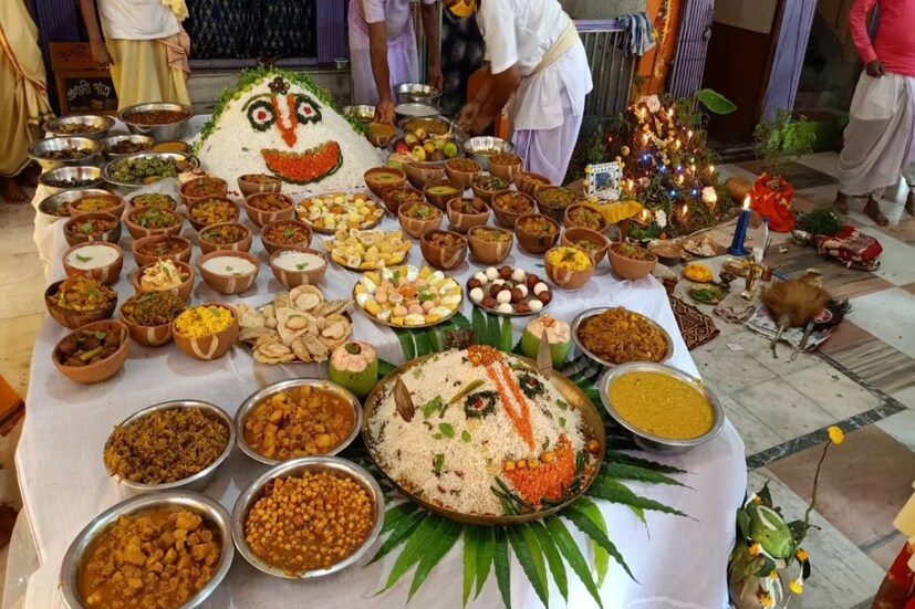 গোবর্ধন পুজোর তিথিতে গোদেবতার পুজো করবেন৷ কোনও পশুপ্রাণী বা জীবকে এই তিথিতে আঘাত করবেন না৷