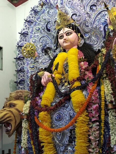 দৃকসিদ্ধান্ত পঞ্জিকা মতে বুধবার রাত ১১.০৫ পর্যন্ত রয়েছে দশমী তিথি৷ অন্য পঞ্জিকা অনুযায়ী এই তিথি থাকবে রাত ১০.২৬ পর্যন্ত৷