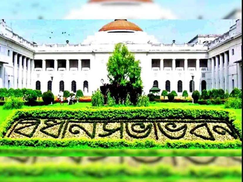 আজ বিধানসভায় এই প্রকল্প নিয়ে বড় আপডেট দিয়ে দিলেন রাজ্যের শিশু ও নারী কল্যাণ দফতরের মন্ত্রী শশী পাঁজা। প্রশ্নোত্তর পর্বে মন্ত্রী জানান, ২০২৪ সালের ৩১শে অক্টোবর মাস অবধি নথিভুক্ত লক্ষ্মীর ভাণ্ডারের প্রাপকের সংখ্যা ২ কোটি ১৫ লক্ষ ৮৮ হাজার ৭৭৫ জন।