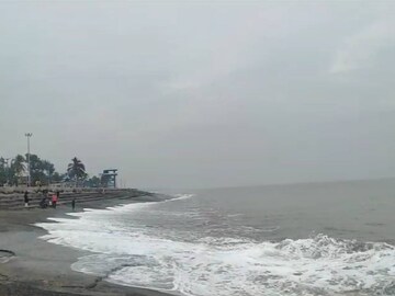 ধেয়ে আসছে নিম্নচাপের বৃষ্টি! সাগর হবে উত্তাল, বেড়ানোর আগে দেখুন দিঘার চেহারা ধেয়ে আসছে নিম্নচাপের বৃষ্টি! সাগর হবে উত্তাল, বেড়ানোর আগে দেখুন দিঘার চেহারা