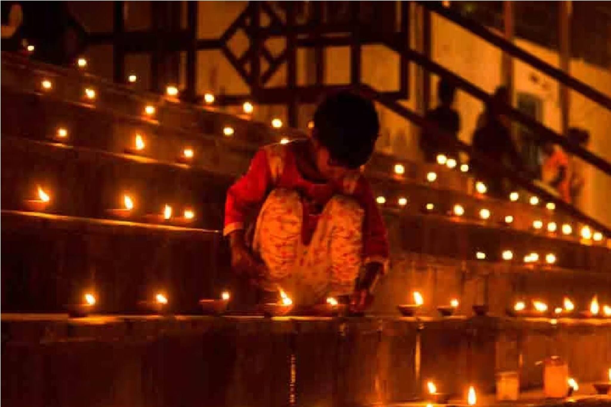 ভুলেও ‘ভুল’ সংখ্যার প্রদীপ জ্বালাবেন না, কোন দিন কটা প্রদীপ জ্বালালে মালামাল হবে