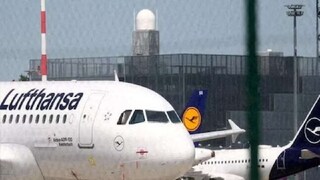 দাম্পত্য কলহ উঠল এমনই তুঙ্গে, ব্যাঙ্ককগামী বিমান নামতে বাধ্য হল দিল্লিতে (প্রতীকী ছবি) দাম্পত্য কলহ উঠল এমনই তুঙ্গে, ব্যাঙ্ককগামী বিমান নামতে বাধ্য হল দিল্লিতে (প্রতীকী ছবি)