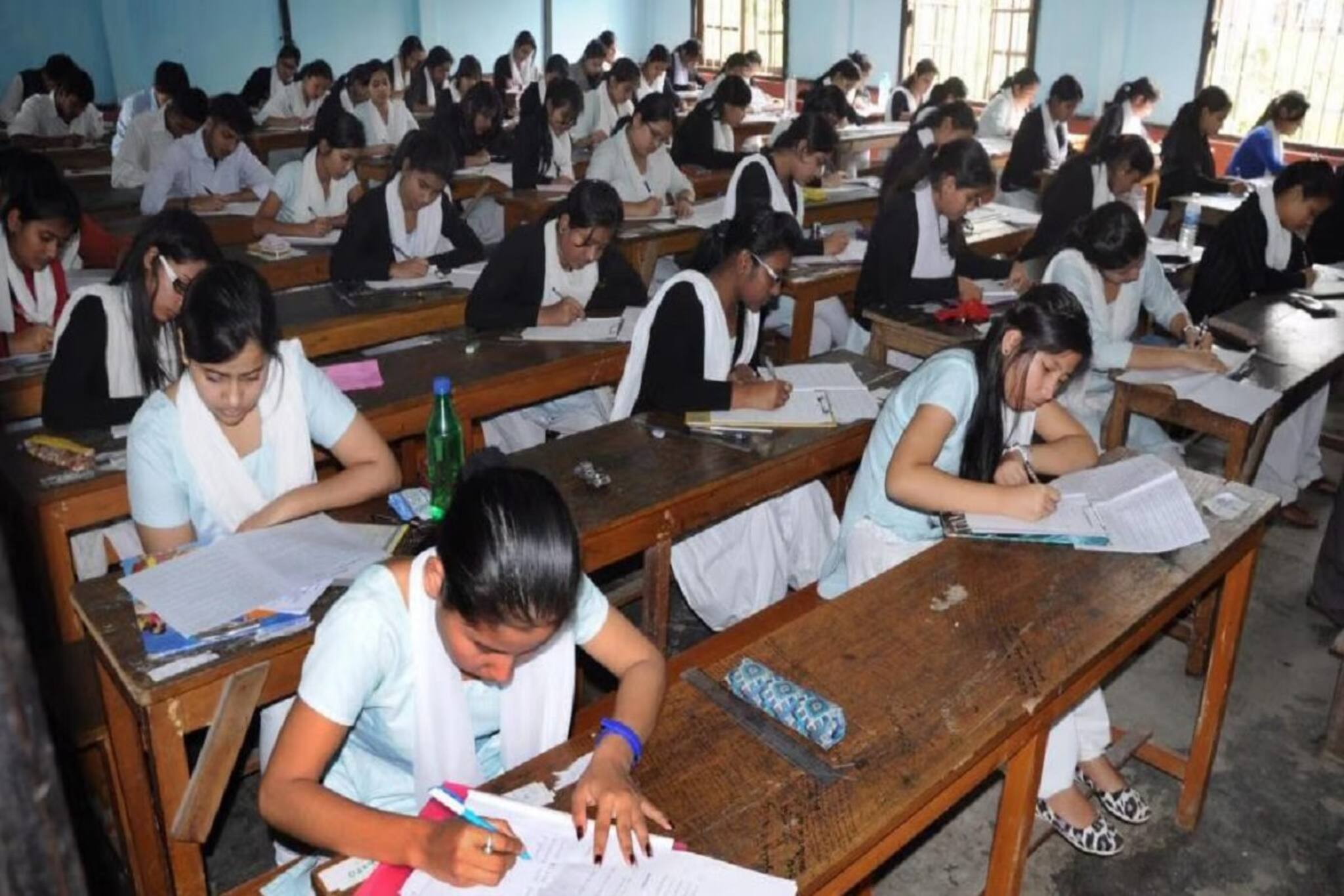 লাখ-লাখ উচ্চ মাধ্যমিক পরীক্ষার্থীর জন্য বিরাট খবর, তৈরি গাইডলাইন! বদলে গেল নিয়ম