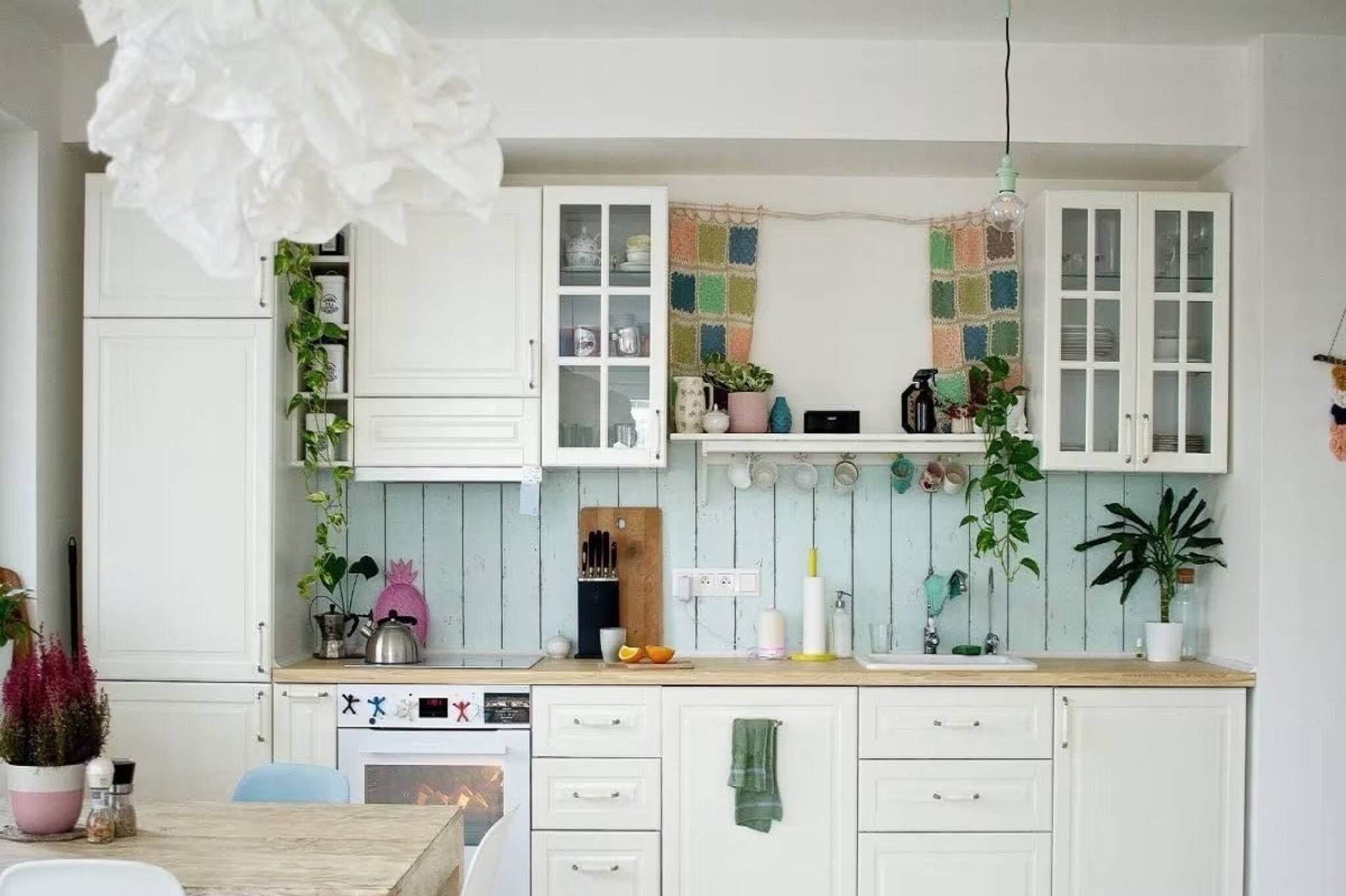 রান্নাঘরের 'এই' একটি পাত্র কখনওই উল্টে রাখবেন না! রাহুর কোপে রুষ্ট হবে জীবন...