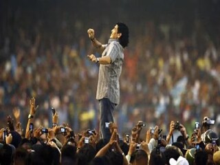 কেন দ্বিতীয় বার মারাদোনা কলকাতায় এসেছিলেন?