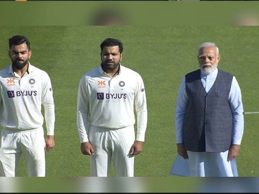 ICC-র নিয়ম, প্রতি ম্যাচের আগে দুই দেশের ক্রিকেটাররা সারিবদ্ধভাবে দাঁড়িয়ে নিজেদের জাতীয় সঙ্গীত পরিবেশন করবেন। সেভাবেই আমরা প্রতিটি ক্রিকেট খেলিয়ে দেশের জাতীয় সঙ্গীত শুনে থাকি।