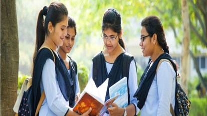 পরীক্ষার্থী পরীক্ষার্থী