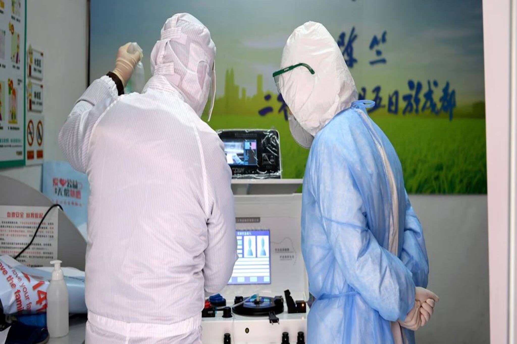 এবার ভারতেও 'চিনা নিউমোনিয়া', কোভিড-কালে বেশি অ্যান্টিবায়োটিক খাওয়াতেই এই রোগ?