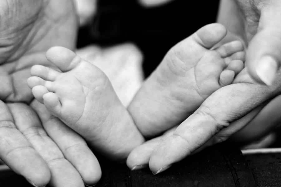 শুধুই চিন নয়। নিউমোনিয়া দেখা দিয়েছে আমেরিকাতেও। সেখানেও শিশুদের মধ্যে নিউমোনিয়ার প্রকোপ শুরু হয়েছে। একসঙ্গে আক্রান্ত হয়েছে অনেকে।