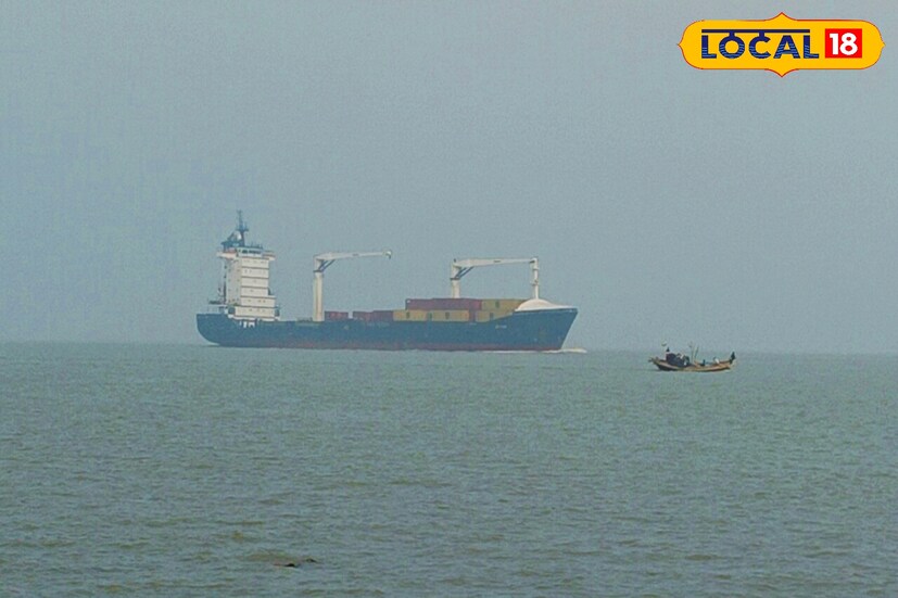 ফলে উপকূলবর্তী জেলায় শীতের আমেজ উধাও। আগামী সপ্তাহ একই রকম থাকবে আবহাওয়া। ডিসেম্বরে শীতের ইনিংস শুরু হবে কিছুটা দেরিতে। দিনভর মেঘলা আকাশ। সর্বনিম্ন তাপমাত্রা ক্রমশ ঊর্ধ্বমুখী। প্রায় ২০ ডিগ্রী সেলসিয়াসের কাছাকাছি। শীত উধাও দিঘা সহ পূর্ব মেদিনীপুর জেলায়। নিম্নচাপের এমনকি আবহাওয়া প্রায় একই রকম থাকবে আগামী কয়েক দিন। ডিসেম্বরের স্বাভাবিক আবহাওয়া মার খাচ্ছে নিম্নচাপের কারণে।
