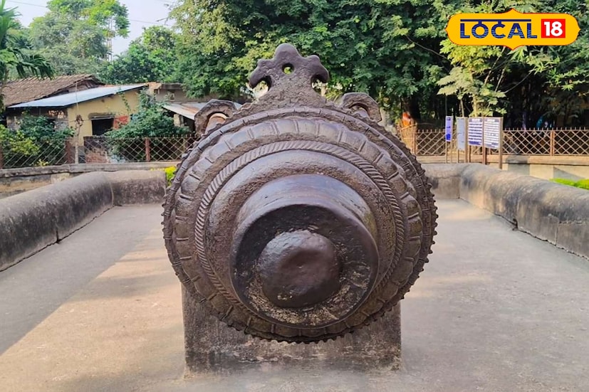 বর্তমানে কামানটি যে গ্রামে আছে তার নামও তোপগ্রাম। যদিও নাম গ্রাম, তবে আসলে এটি গ্রাম নয়। মুর্শিদাবাদ শহরের পাশেই এটি।