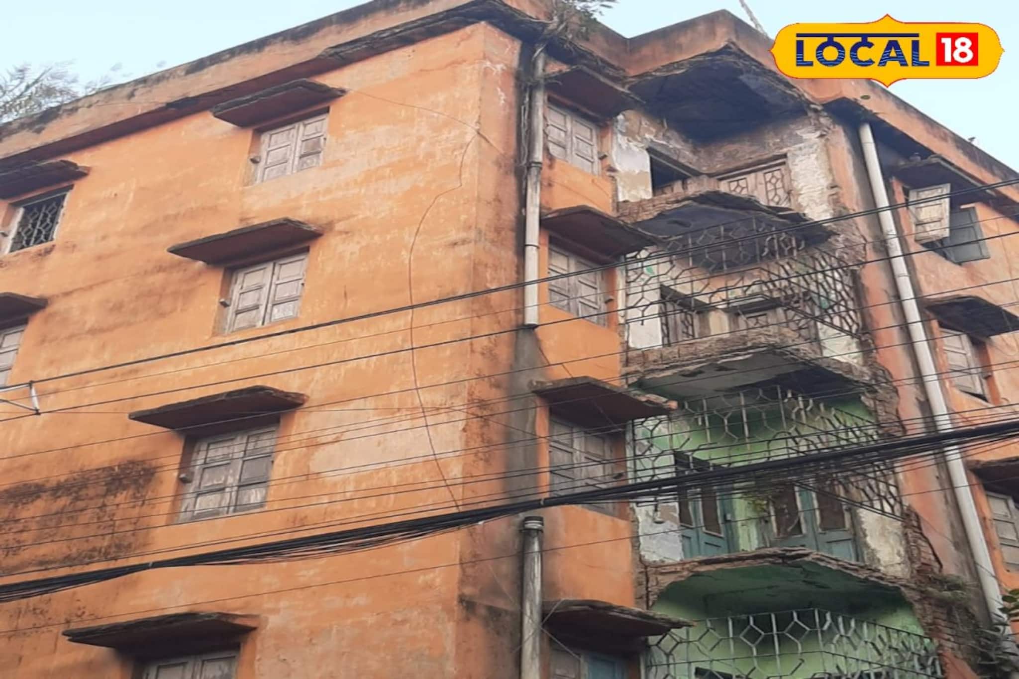 পুলিশ কোয়ার্টারে ভেঙে পড়ছে চাঙর ! কঙ্কালসার কোয়াটারের মধ্যেই জীবনের ঝুঁকি নিয়ে দিন কাটাচ্ছেন পুলিশ কর্মীরা