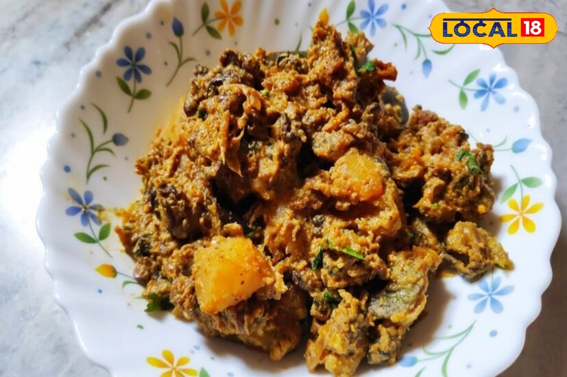 আজকাল বড় বড় রেস্তরাঁগুলোতেও গেঁড়ি, গুগলি, ঝিনুকের রান্নার চল বাড়ছে। তবে সঠিকভাবে এটি রান্না করলে মাছ ও মাংসকেও হার মানাবে। বাড়িতে সামান্য কিছু উপকরণ দিয়েই বানিয়ে ফেলতে পারবেন সুস্বাদু ও পুষ্টি গুণে ভরপুর গুগলি চচ্চড়ি।