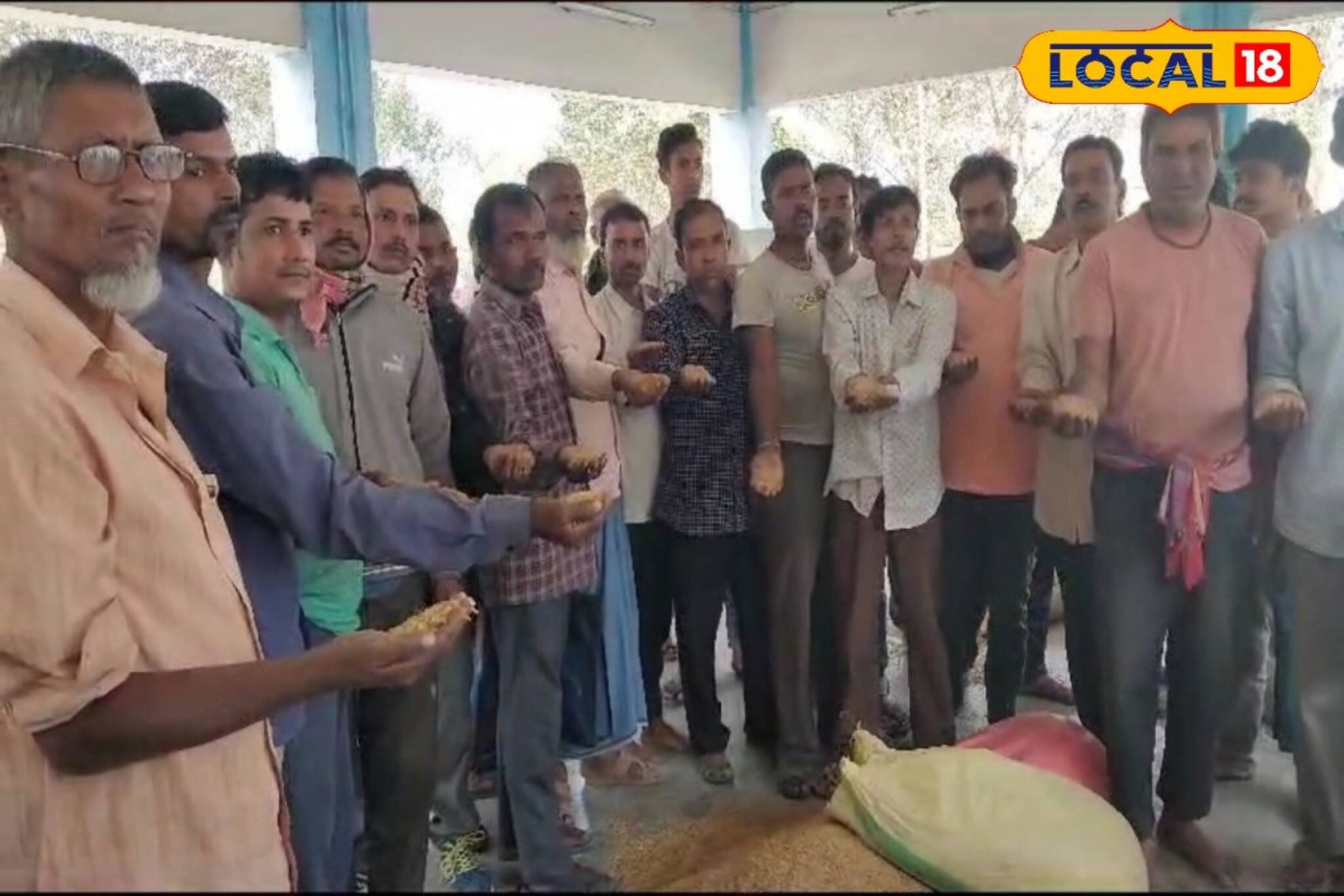 সরকারি সহায়ক মূল্যে ধান বিক্রি করতে কাটমানি দিতে হচ্ছে! কৃষকদের অভিযোগে তোলপাড়