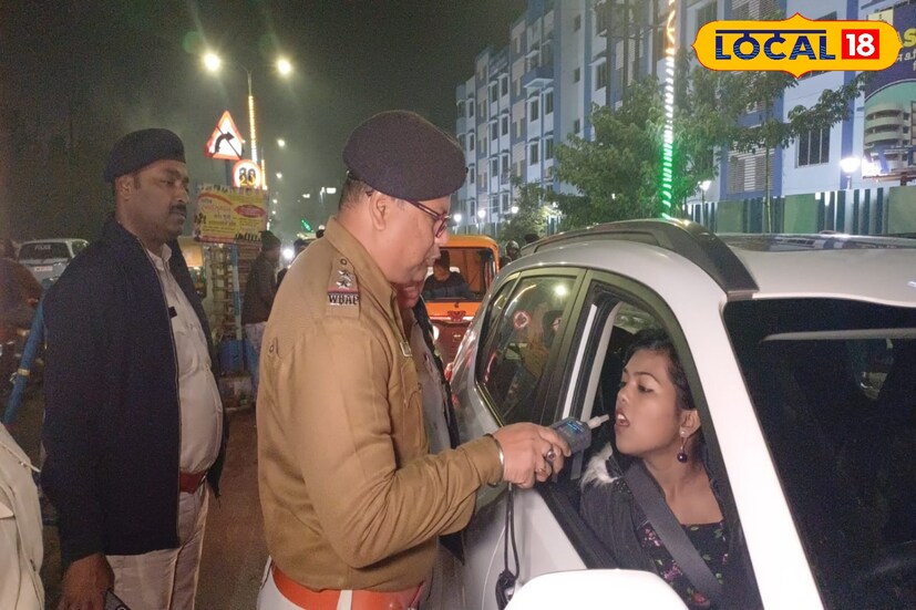 আনন্দ করতে গিয়ে যাতে কোনওরকম দুর্ঘটনা না হয়, তাই আগেভাগে সচেতন হয়েছে পুলিশ। জেলাজুড়ে নিরাপত্তা যেমন জোরদার করা হয়েছে, তেমনভাবে মদ্যপান করে গাড়ি চালানোর ক্ষেত্রে নেওয়া হচ্ছে ব্যবস্থা।