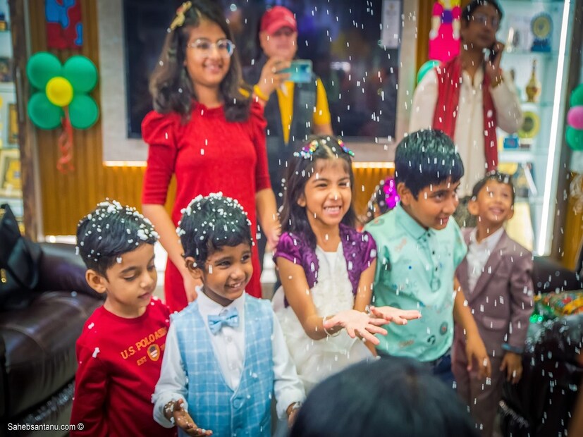 আদির ভাল নাম অদীপ্ত জে মুখোপাধ্যায়৷ বয়স ৪৷ 