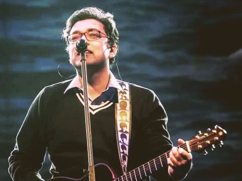 পেশায় সঙ্গীতশিল্পী প্রশ্মিতা পালের সঙ্গে বিবাহবন্ধনে আবদ্ধ হতে চলেছেন অনুপম রায়৷ জানা যাচ্ছে, আগামী ২ মার্চ বিয়ের পিঁড়িতে বসবেন তাঁরা৷ আপাতত তাঁদের বিয়ে নিয়ে জল্পনা তুঙ্গে৷