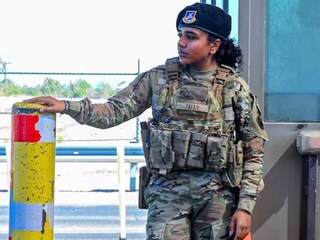 এয়ারফোর্সে যোগ হামনার এয়ারফোর্সে যোগ হামনার