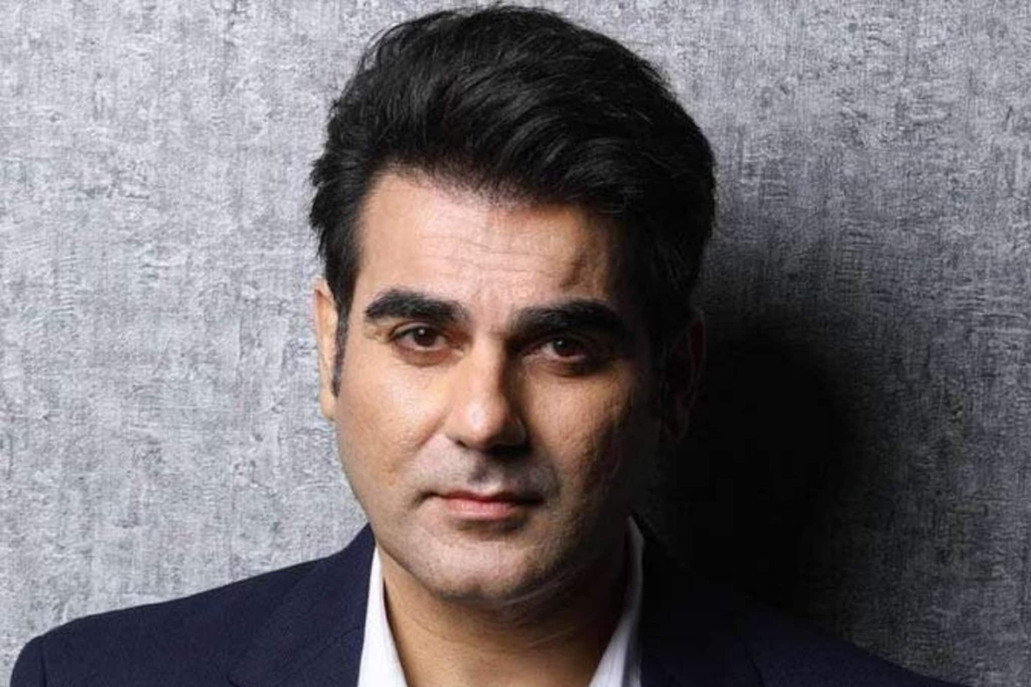 বয়স ৬০-এর কোটায়! দ্বিতীয়বার বিচ্ছেদের পর ফের বিয়ের পিঁড়িতে আরবাজ? পাত্রী কে?